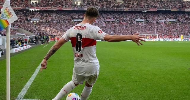 除了巴萨之, 正在为球队 除了巴萨之, 正在为球队