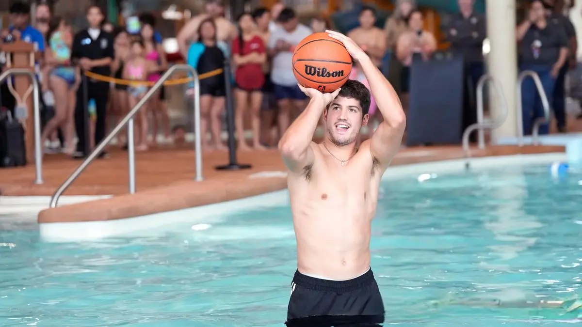 NgcJu, 休媒, entit